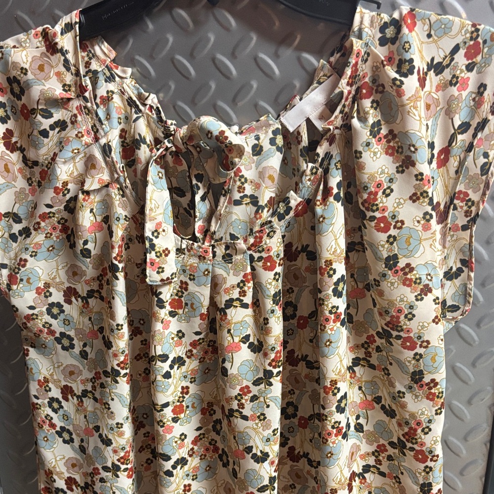 LC Lauren Conrad Floral Print Blouse with Tie Neck